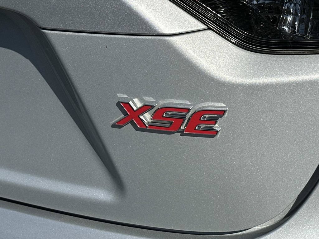Used 2024 Toyota Corolla XSE FWD image 13