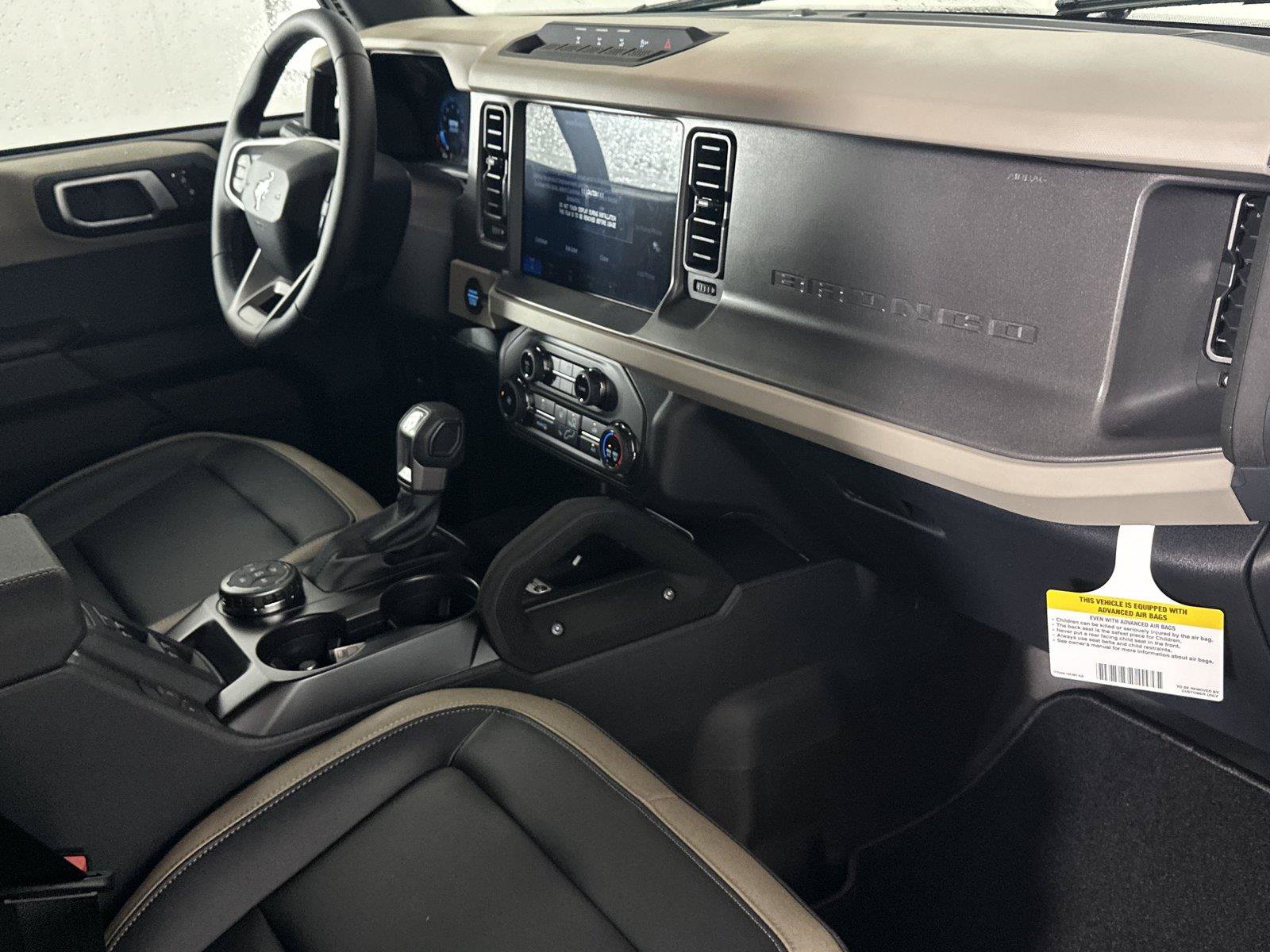 New 2026 Ford Bronco Big Bend w/ Black Diamond Package AWD/4WD image 17