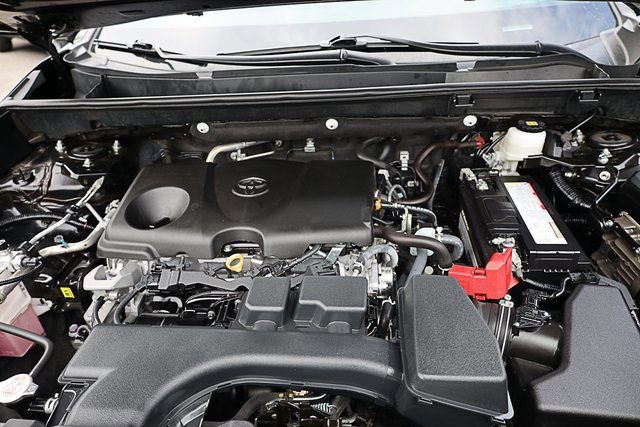 Used 2024 Toyota RAV4 LE image 27