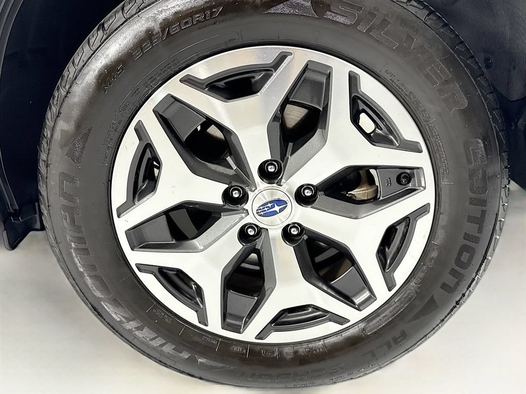 Used 2022 Subaru Forester Premium AWD/4WD image 31