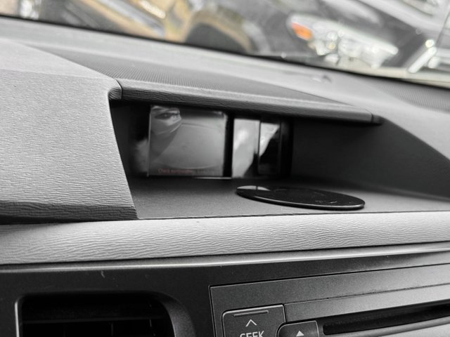 Used 2012 Toyota Sienna LE w/ Towing Pkg image 14