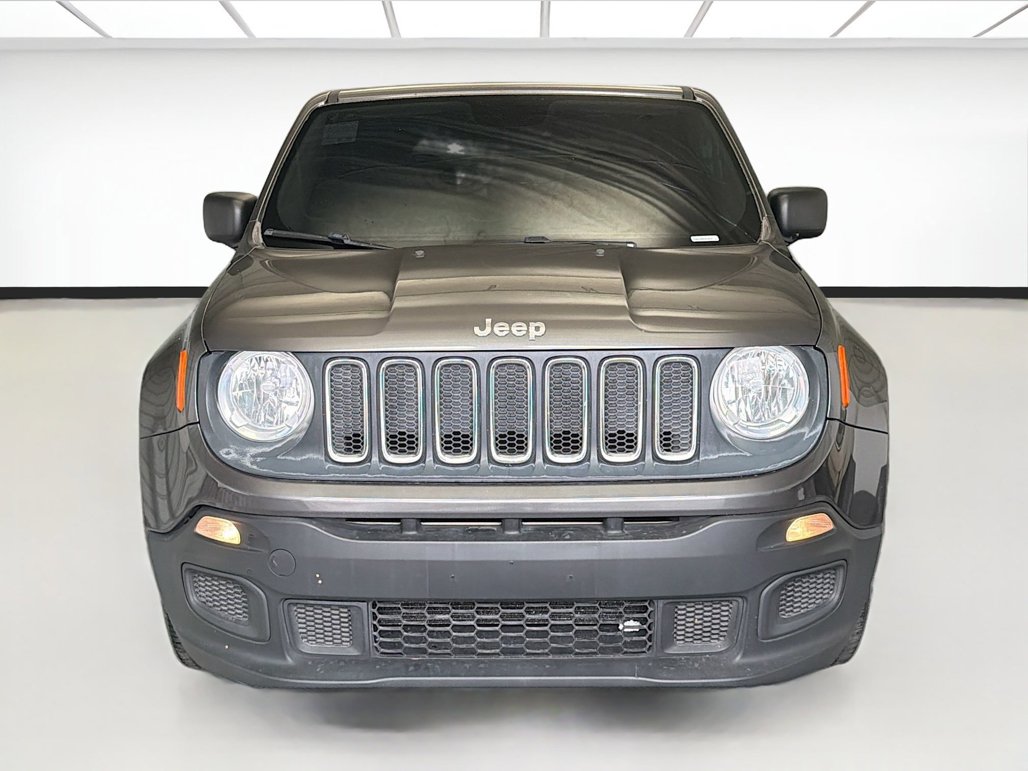 Used 2017 Jeep Renegade Sport w/ Power & Air Group image 2