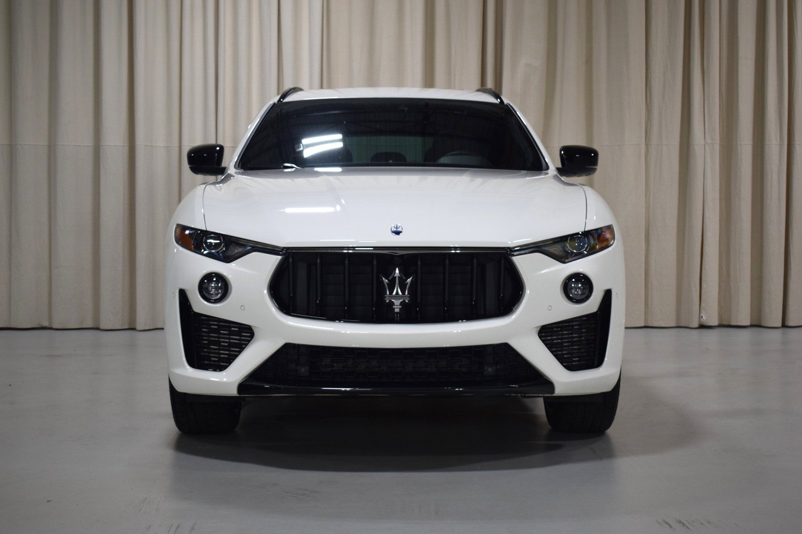 Certified 2022 Maserati Levante GT image 9