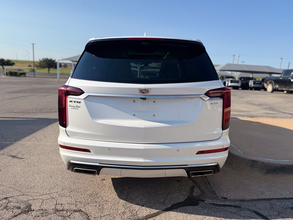 Used 2023 Cadillac XT6 Premium Luxury w/ Technology Package FWD image 5