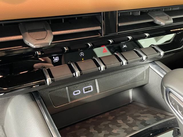 New 2026 GMC Canyon AT4 w/ Nightfall Essentials Package image 8