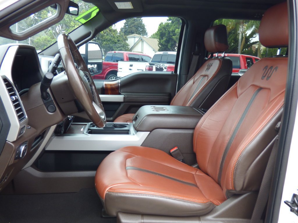 Used 2021 Ford F350 King Ranch w/ King Ranch Ultimate Package AWD/4WD image 23