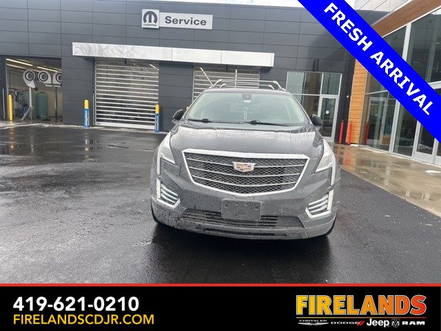 Used 2018 Cadillac XT5 Premium Luxury w/ Driver Assist Package image 4