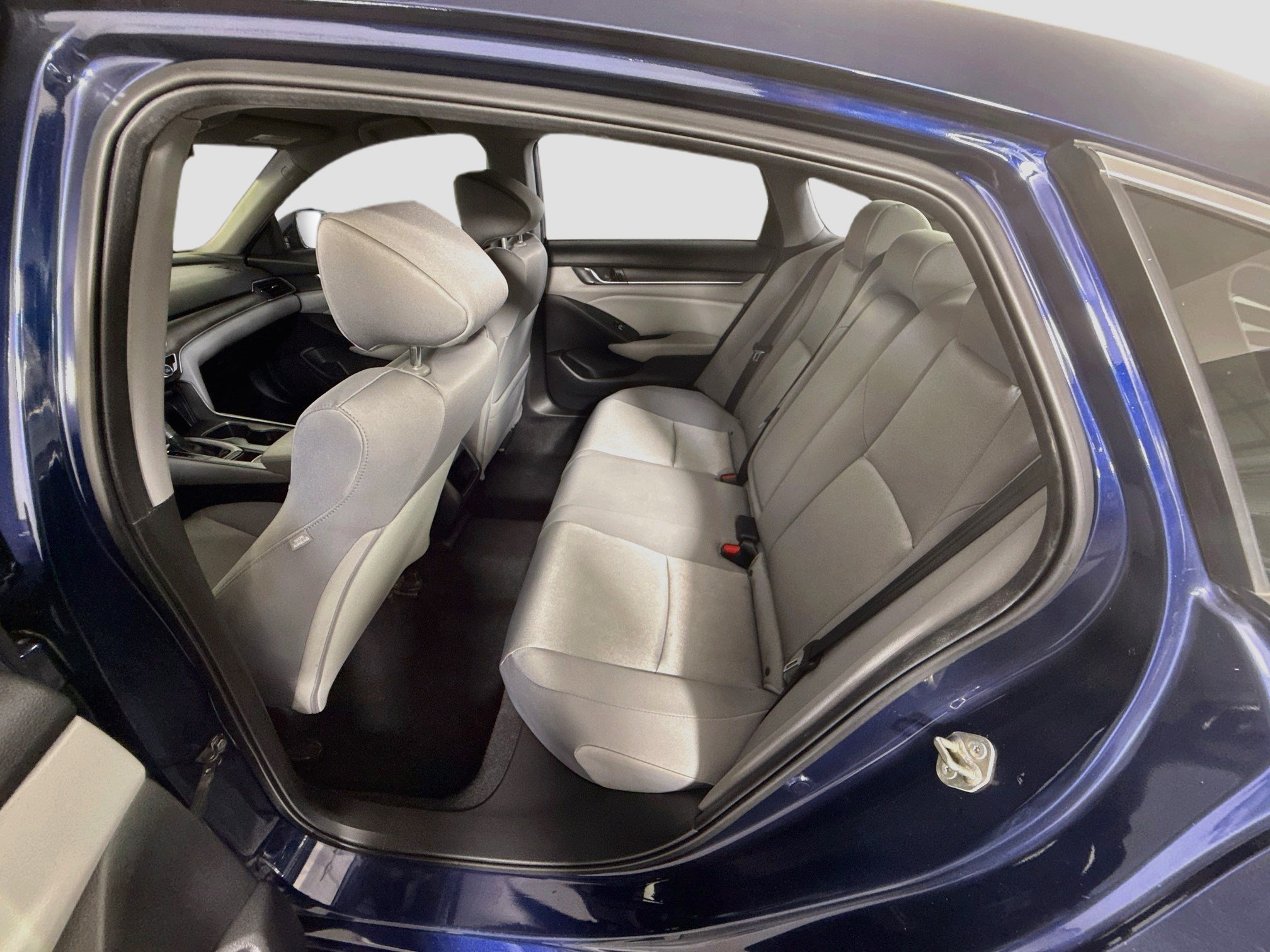 Used 2019 Honda Accord LX image 25