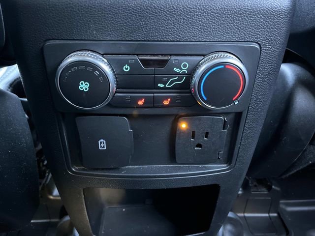 Used 2020 Ford Explorer Limited image 21