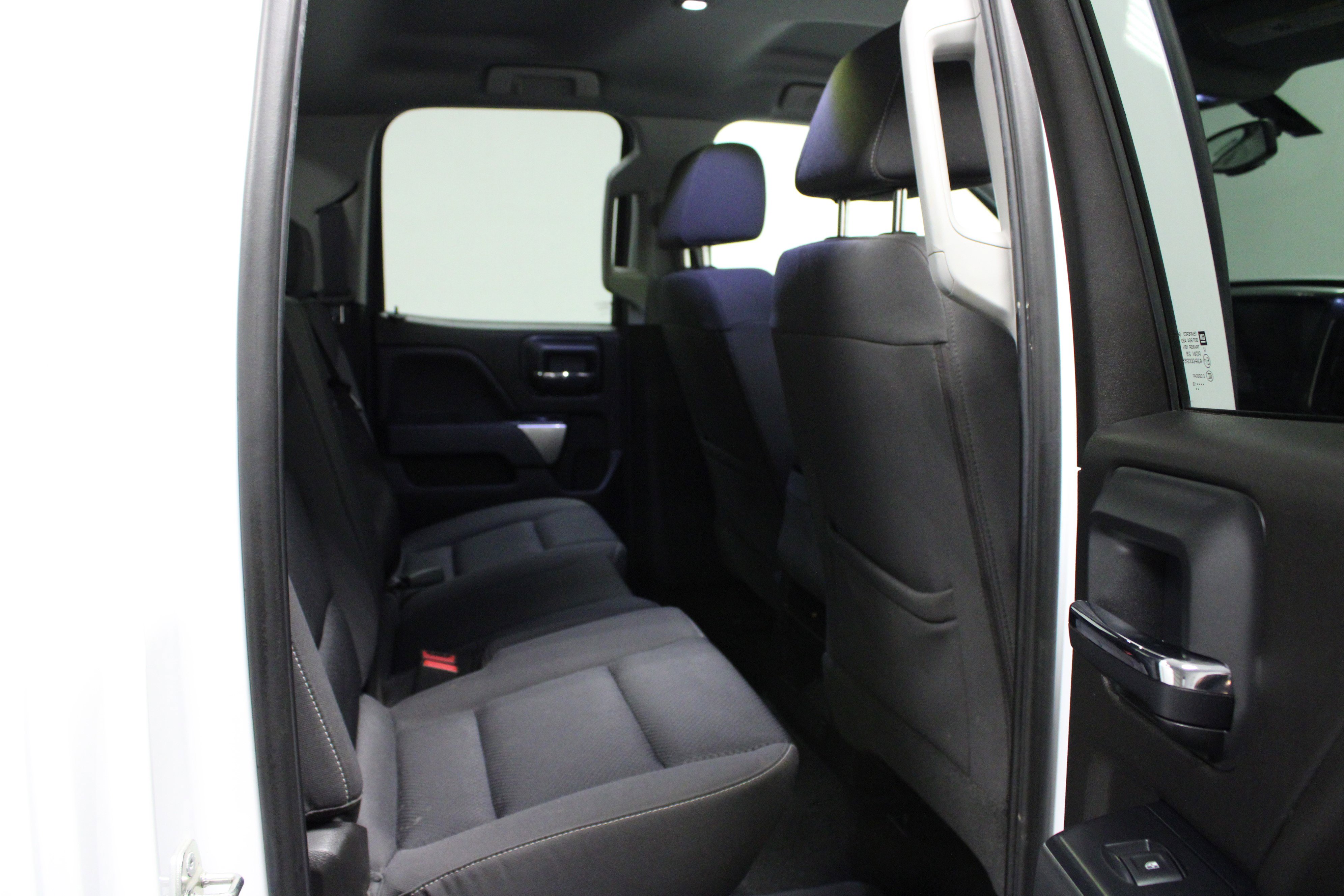 Used 2018 Chevrolet Silverado 1500 LT image 14