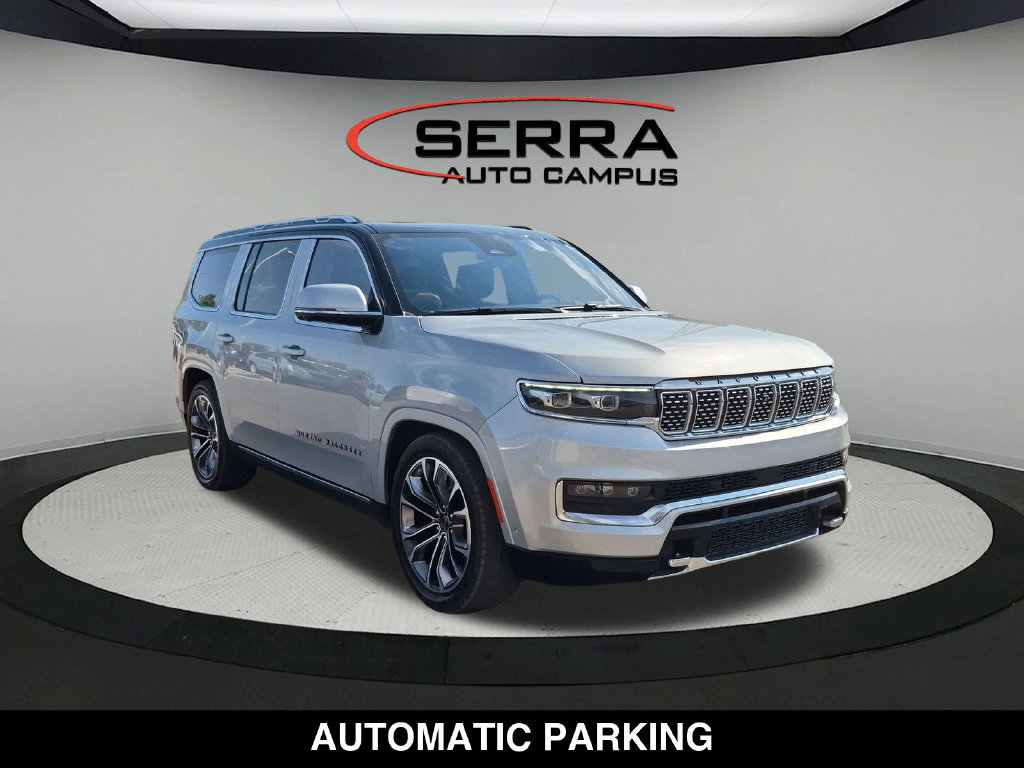 Used 2022 Jeep Grand Wagoneer Series III w/ Rear Seat Video Group 1 AWD/4WD image 15