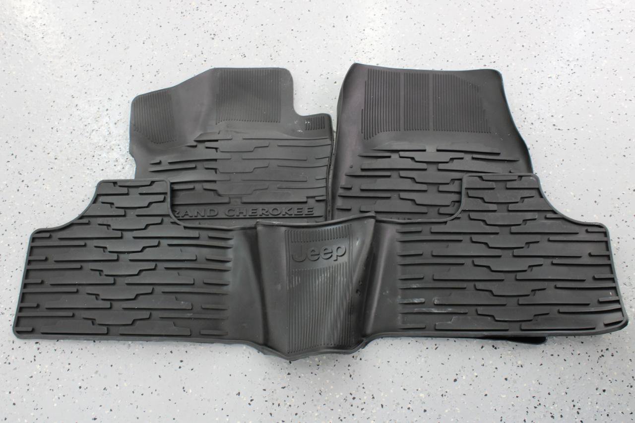 Used 2014 Jeep Grand Cherokee Limited AWD/4WD image 79