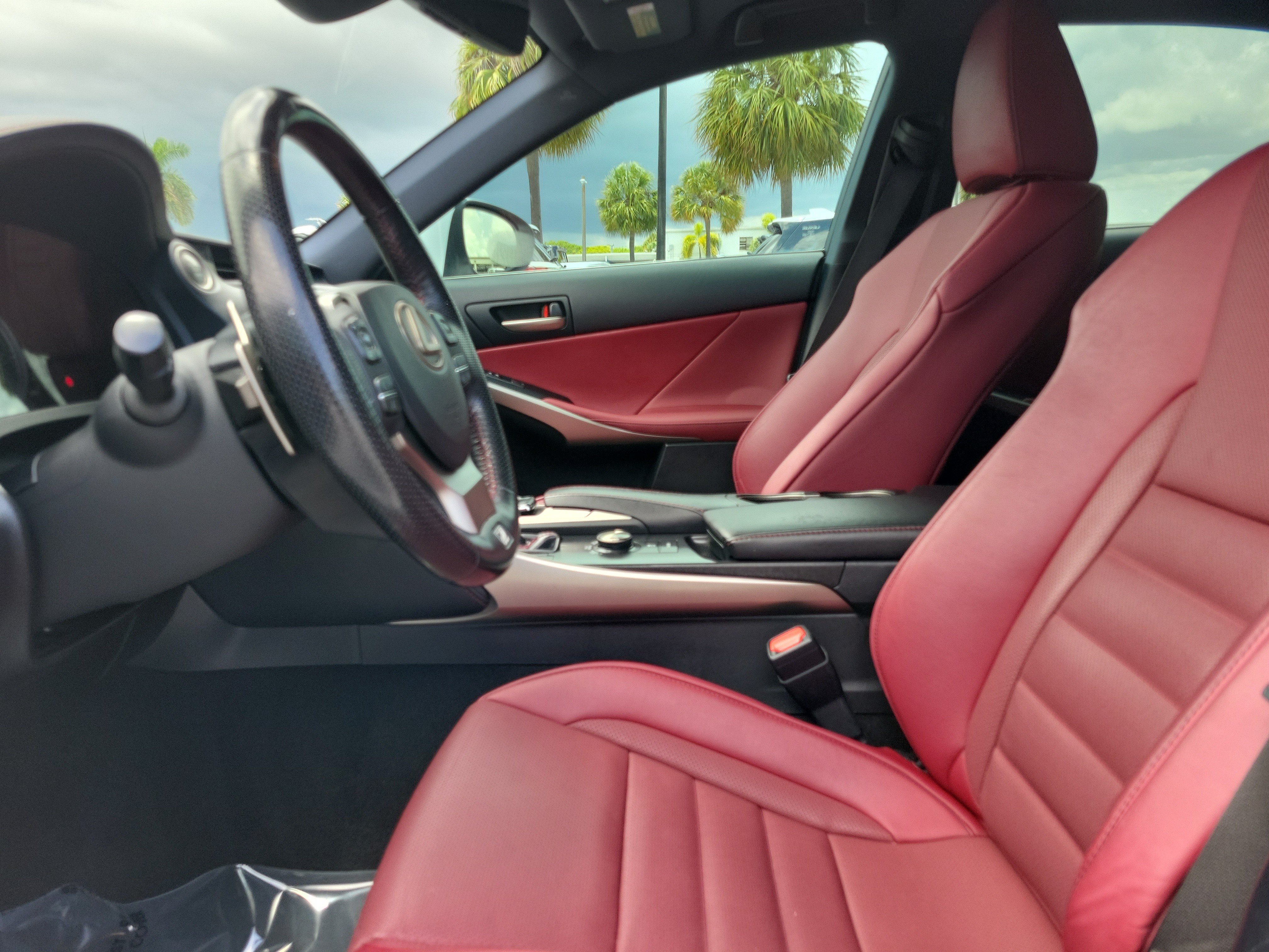 Used 2019 Lexus IS 300 RWD image 21