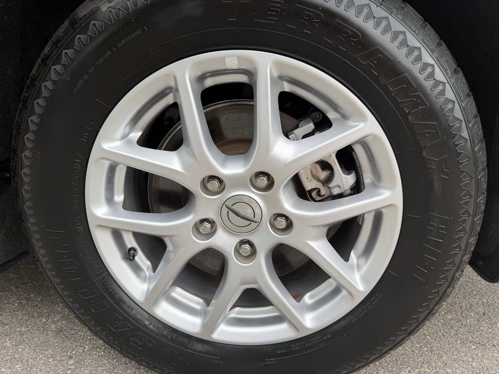 Used 2022 Chrysler Pacifica Touring-L FWD image 28