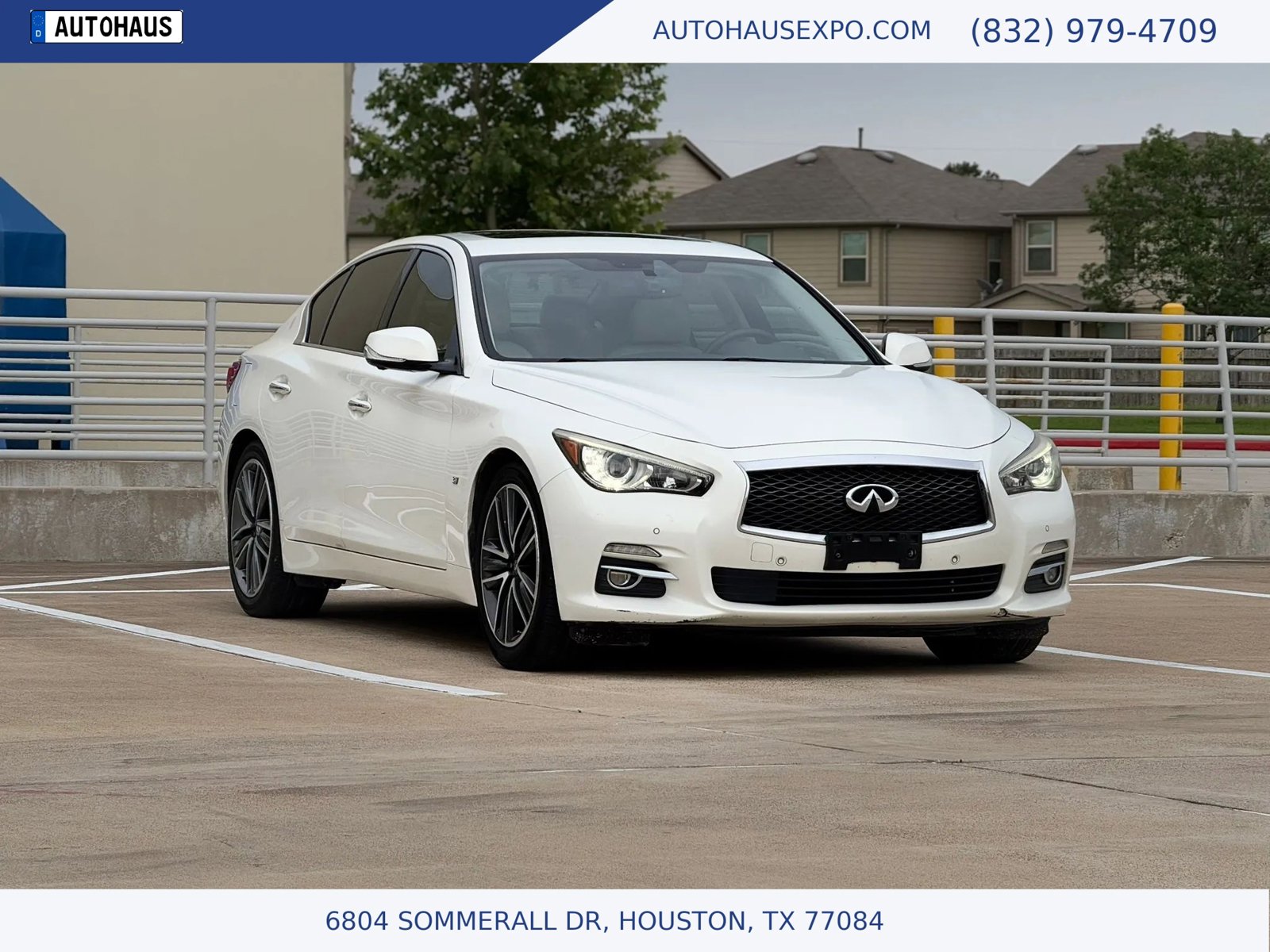 Used 2015 INFINITI Q50 Premium w/ Technology Package RWD image 1