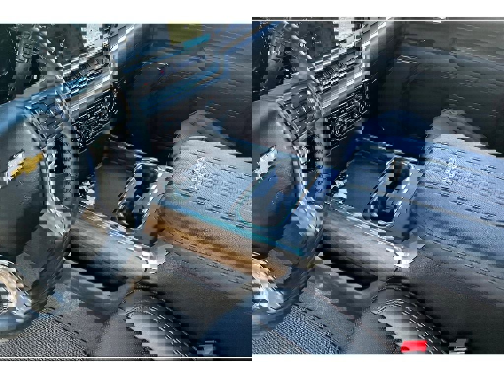 Used 2024 Chevrolet Silverado 3500 High Country w/ High Country Premium Package image 18