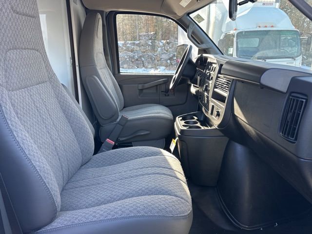 New 2025 Chevrolet Express 3500 Work Van w/ Power Convenience Package RWD image 22