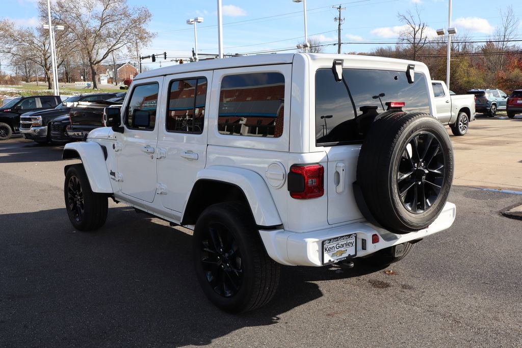 Used 2020 Jeep Wrangler Unlimited Sahara image 33