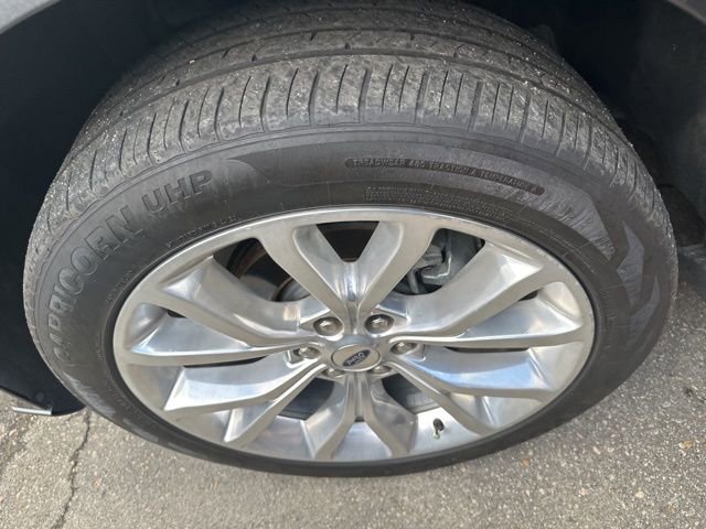 Used 2019 Ford Expedition Limited w/ Equipment Group 302A image 13