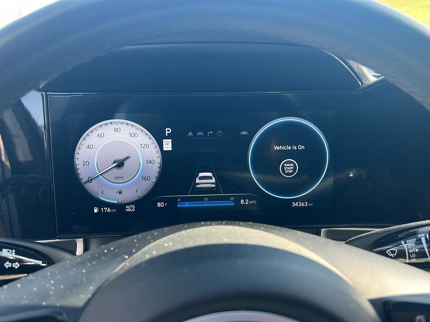 Used 2025 Hyundai Elantra Limited image 21