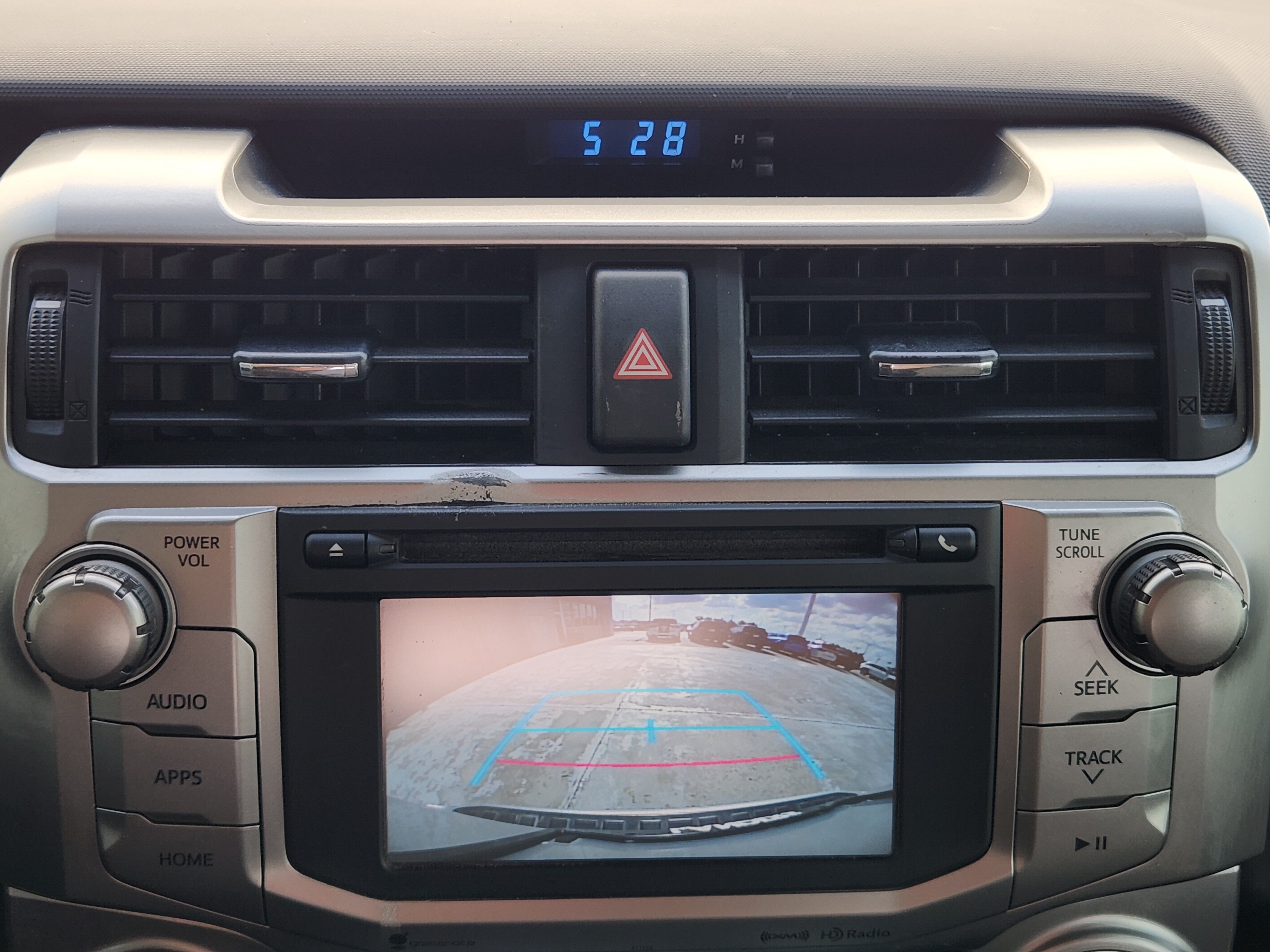 Used 2016 Toyota 4Runner SR5 AWD/4WD image 19
