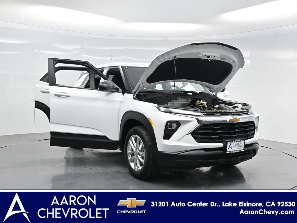 New 2026 Chevrolet TrailBlazer LS w/ LPO, Blackout Package AWD/4WD image 45