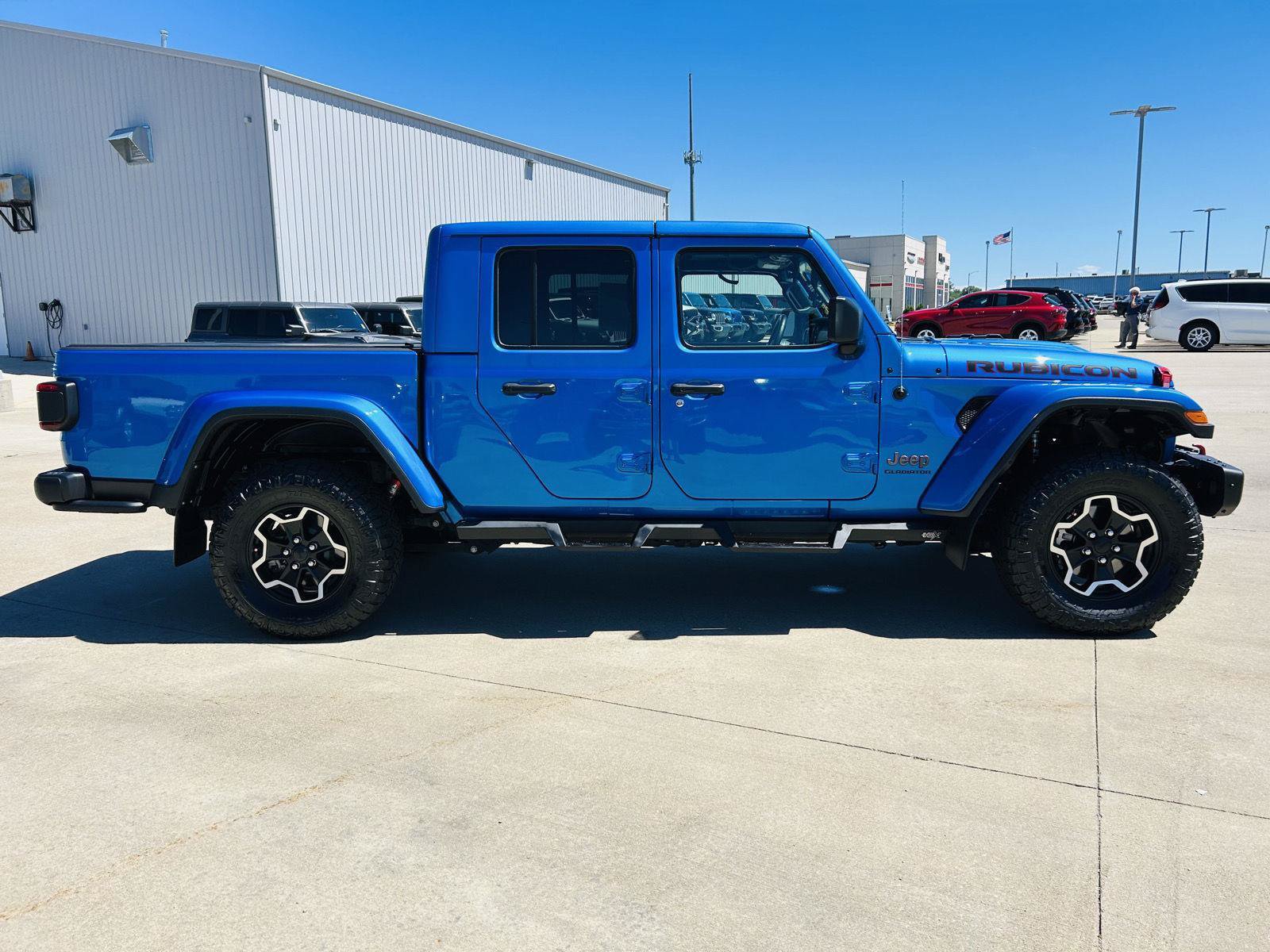 Used 2020 Jeep Gladiator Rubicon AWD/4WD image 37