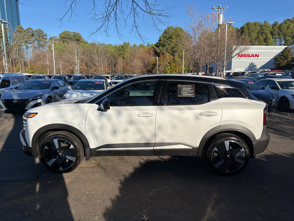 Certified 2025 Nissan Kicks SR image 4