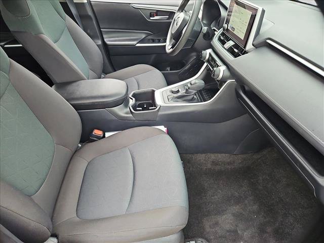 Certified 2025 Toyota RAV4 XLE AWD/4WD image 26