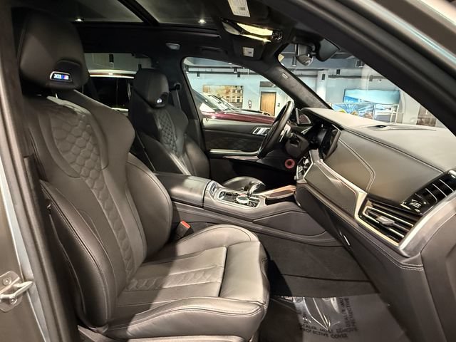 Used 2022 BMW X5 M w/ Competition Package 2 AWD/4WD image 27