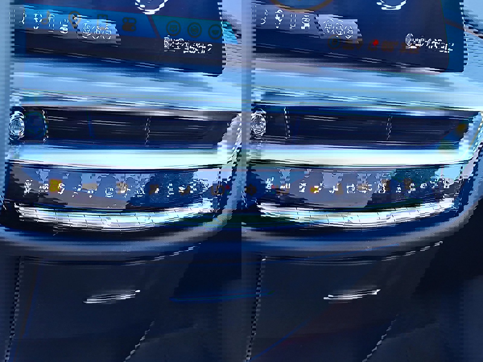 New 2025 Cadillac Lyriq Sport image 21