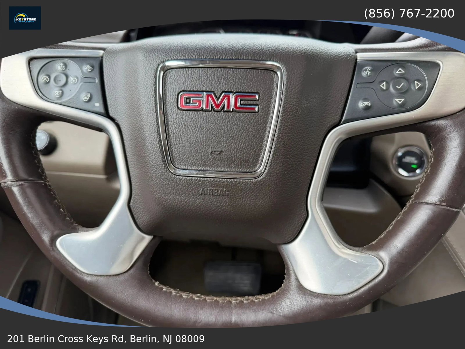 Used 2015 GMC Yukon XL SLT w/ Open Road Package AWD/4WD image 21