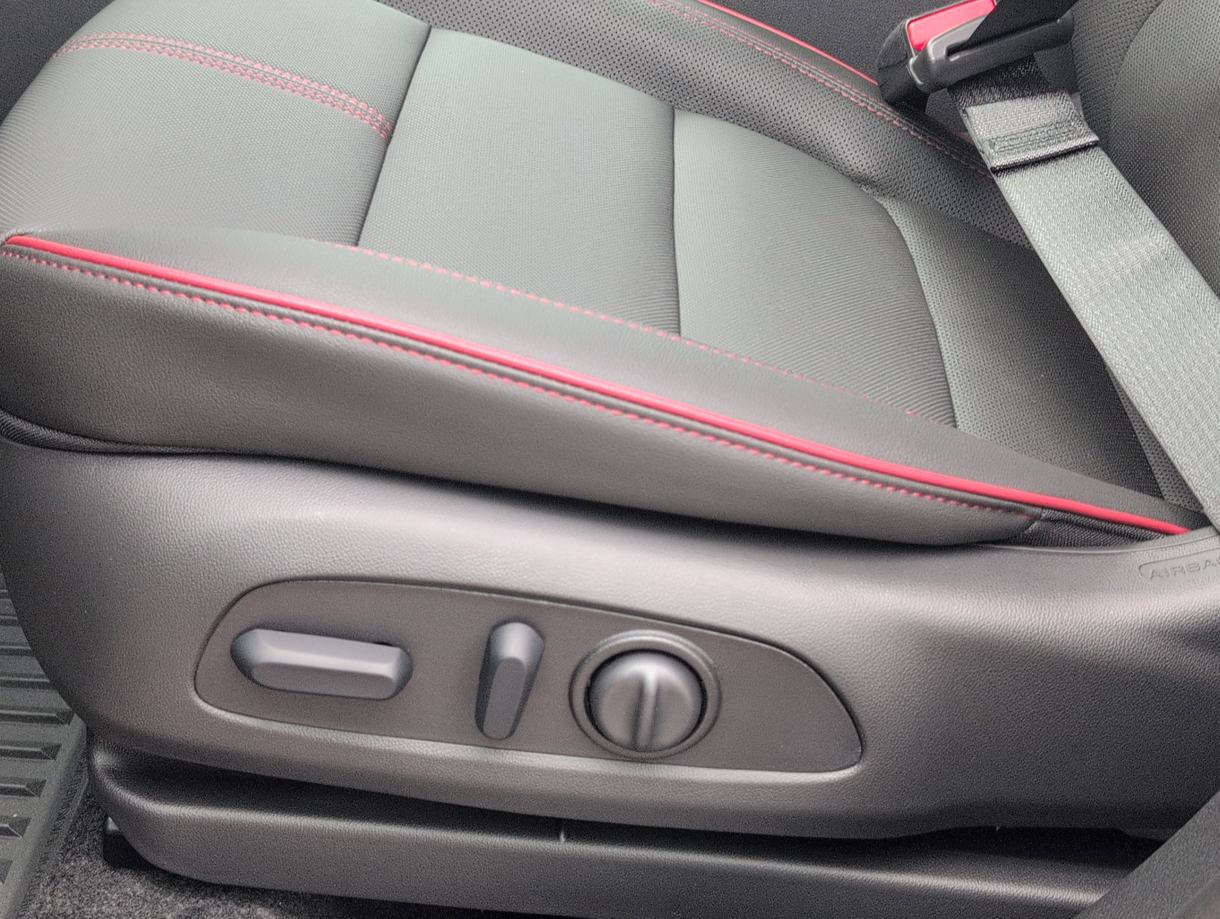 New 2026 Chevrolet TrailBlazer RS w/ Convenience Package image 10