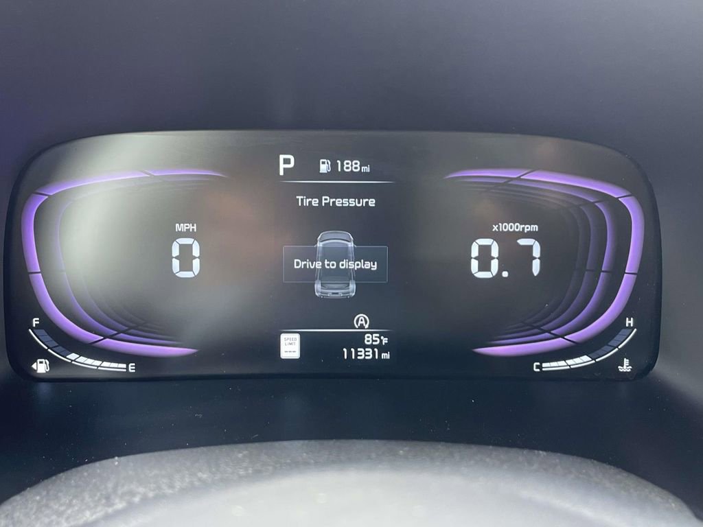 Used 2025 Kia Soul LX w/ LX Technology Package image 23