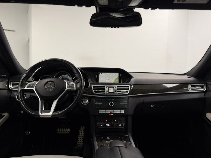 Used 2016 Mercedes-Benz E 350 4MATIC Sedan w/ Premium Package image 51