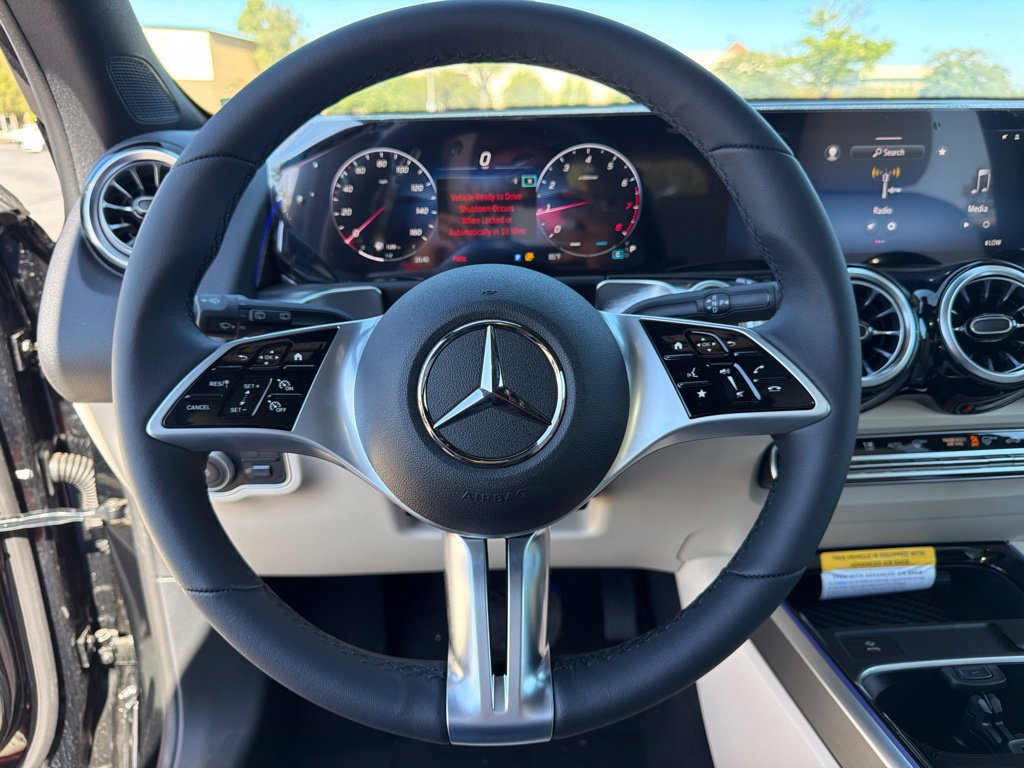 New 2026 Mercedes-Benz GLB 250 image 22