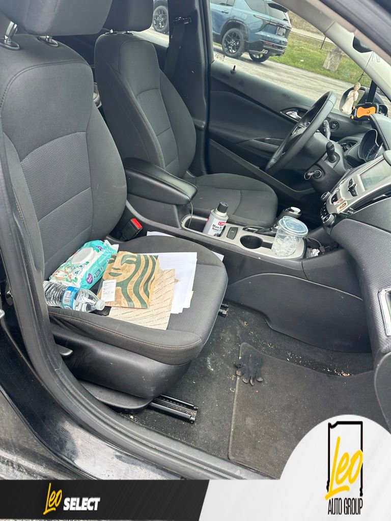 Used 2018 Chevrolet Cruze LS image 4