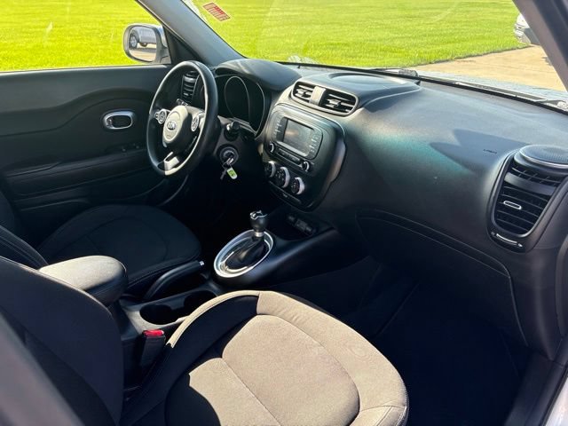Used 2019 Kia Soul FWD image 21