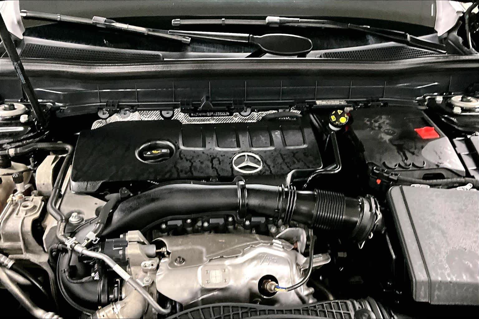 Certified 2023 Mercedes-Benz GLB 250 4MATIC image 30