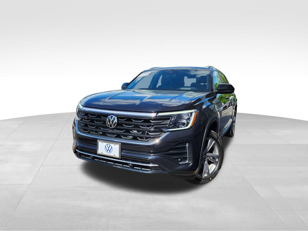 Certified 2024 Volkswagen Atlas Cross Sport SEL R-Line AWD/4WD image 6