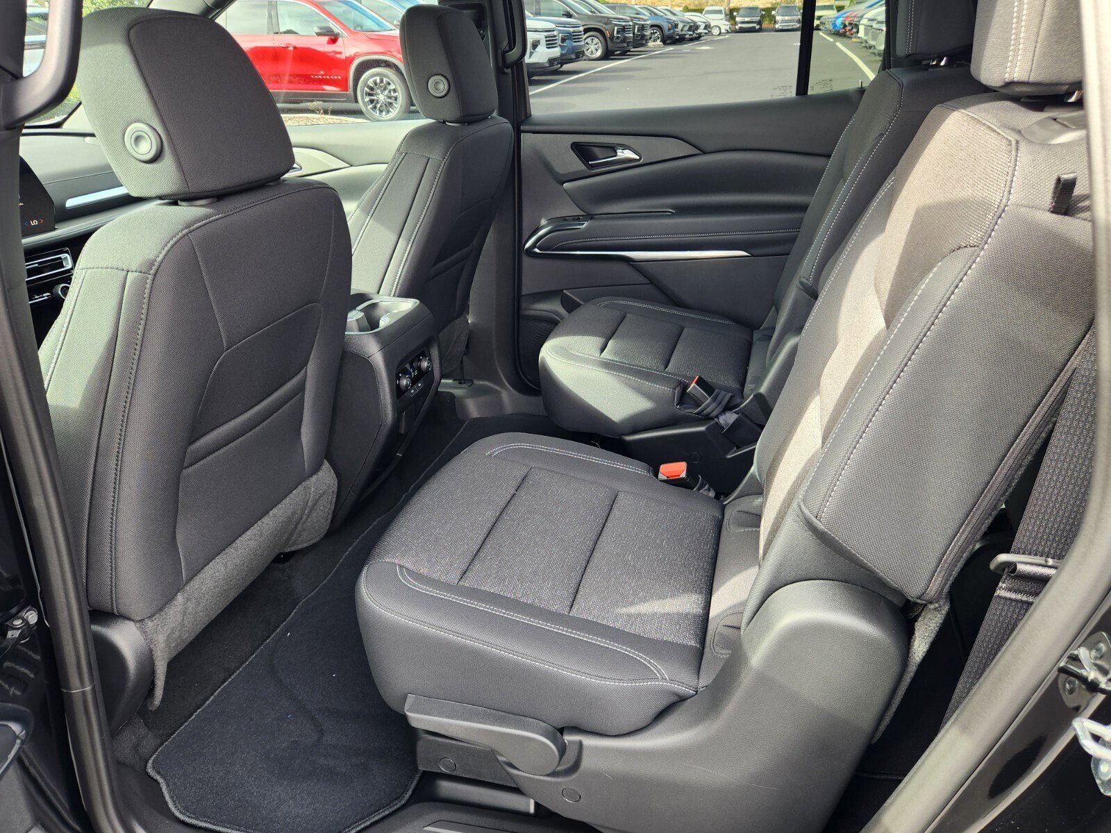 New 2026 Chevrolet Traverse LT w/ Driver Confidence Package image 6