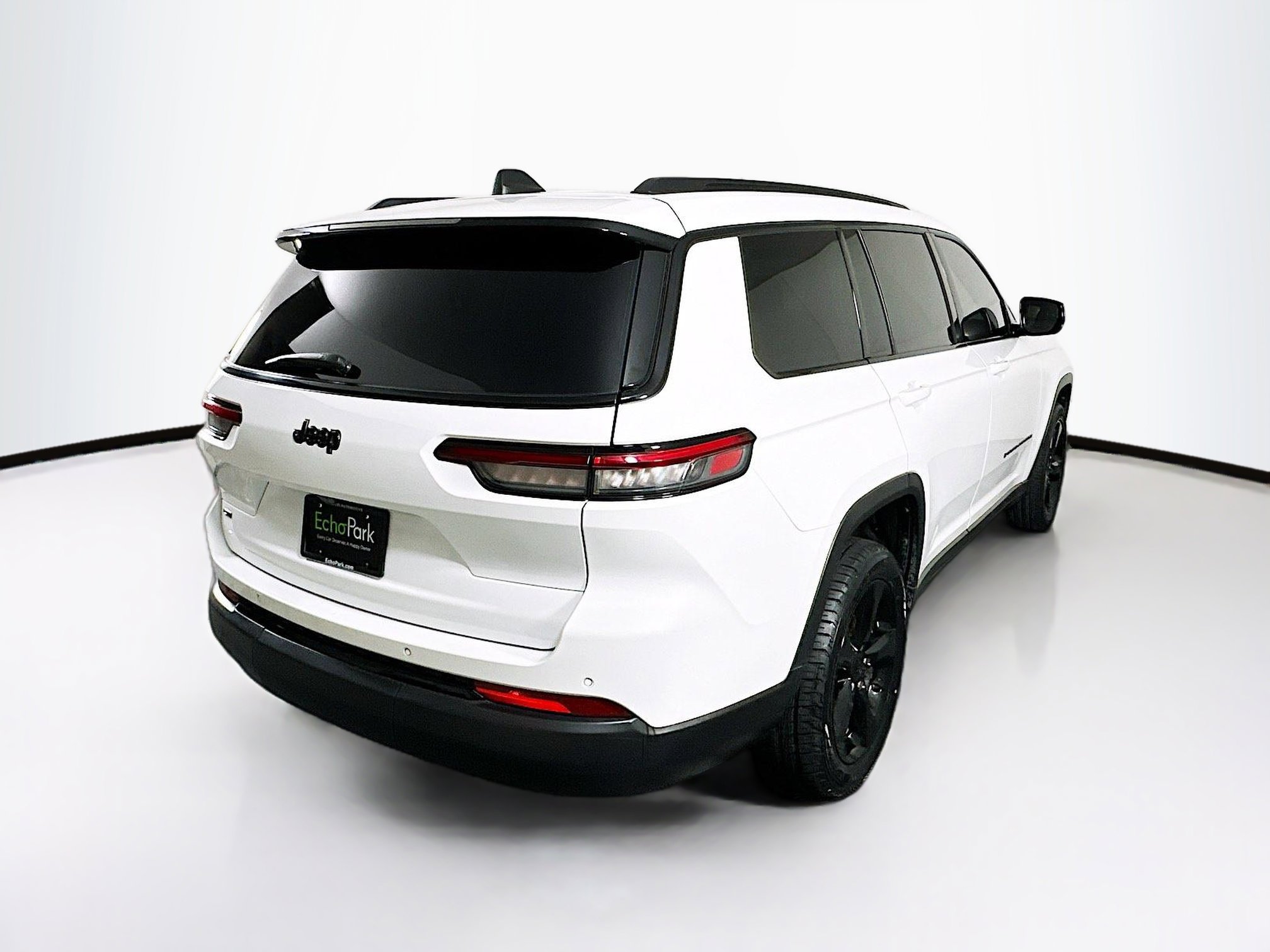 Used 2021 Jeep Grand Cherokee L Laredo RWD image 9