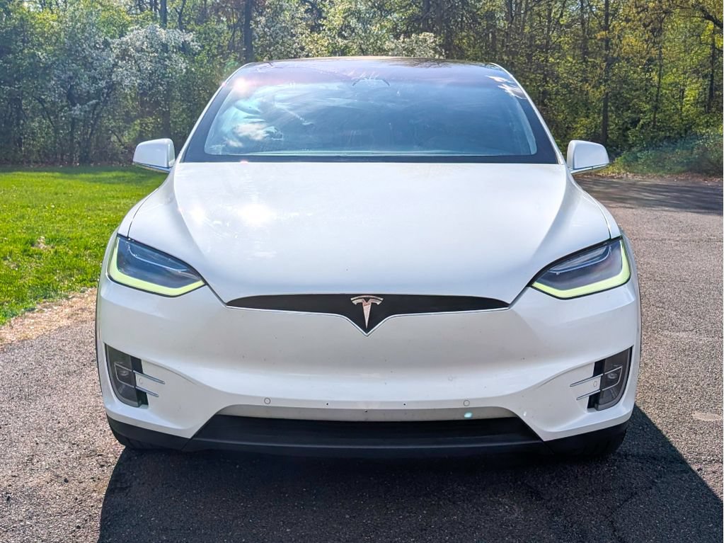 Used 2020 Tesla Model X Long Range AWD/4WD image 2