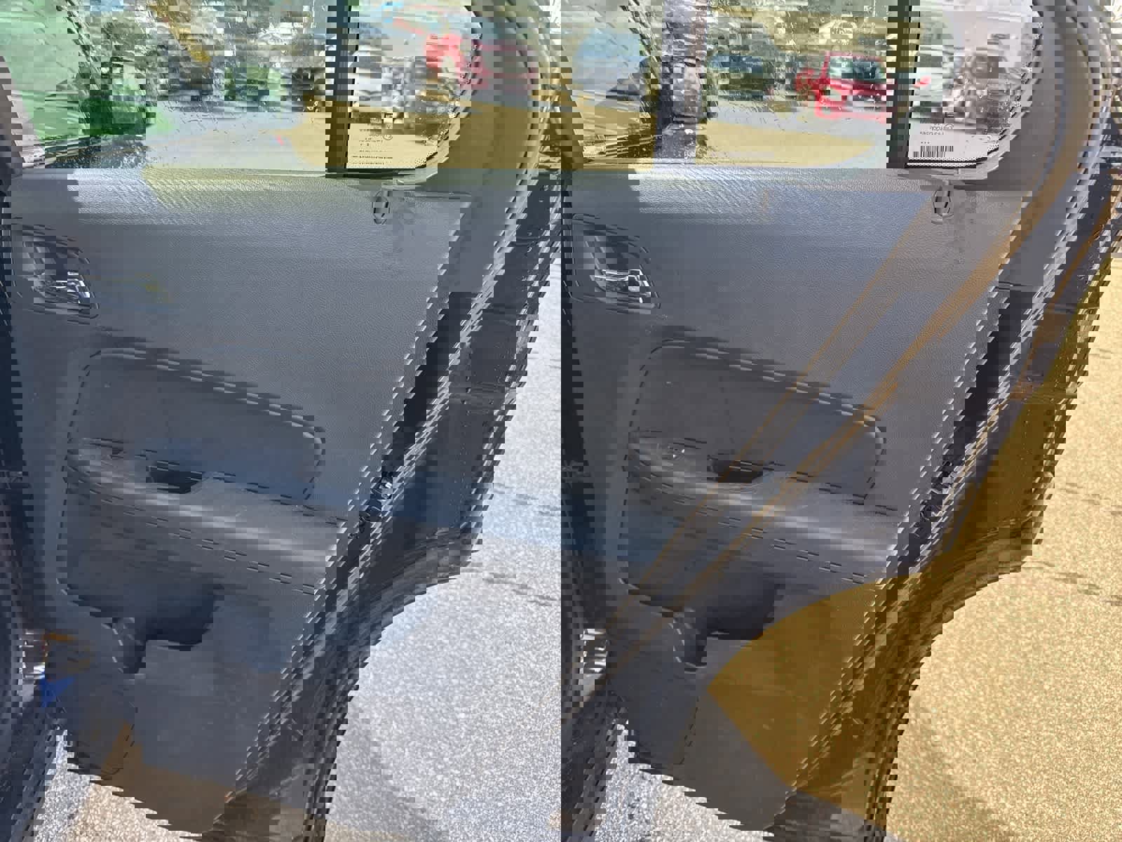 Used 2017 Chevrolet Equinox LT image 24