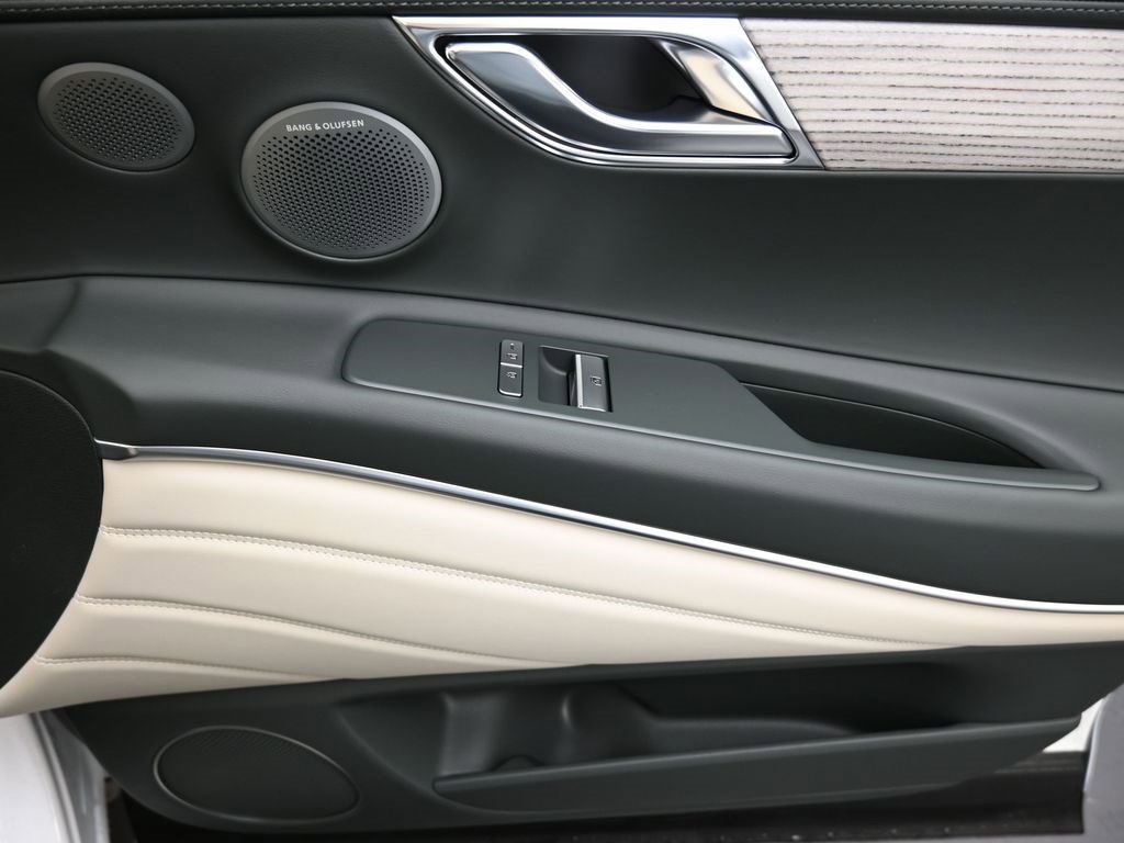 New 2026 Genesis GV80 3.5T Prestige image 11