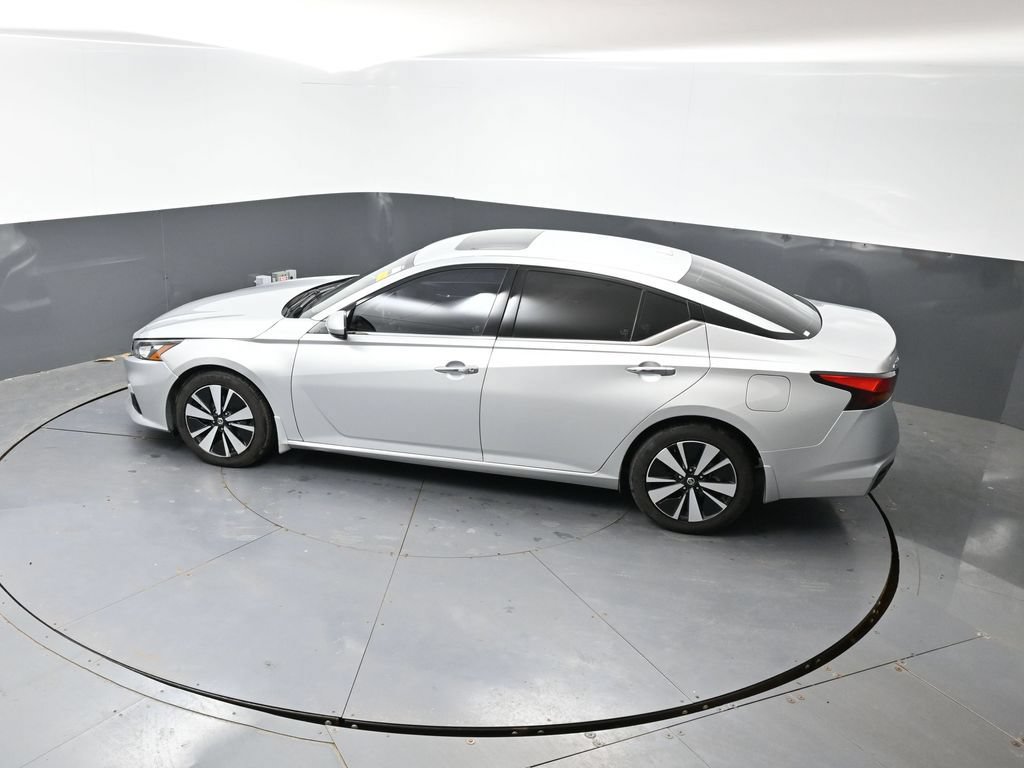 Used 2020 Nissan Altima 2.5 SV FWD image 44