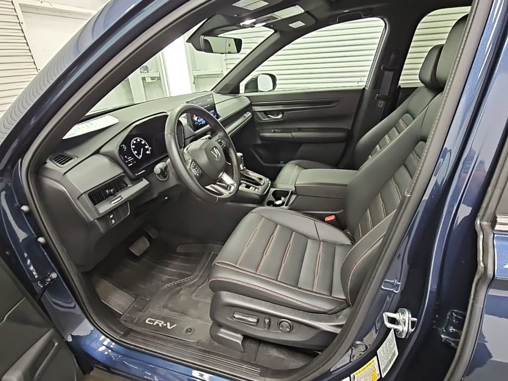 Used 2025 Honda CR-V Sport-L image 11