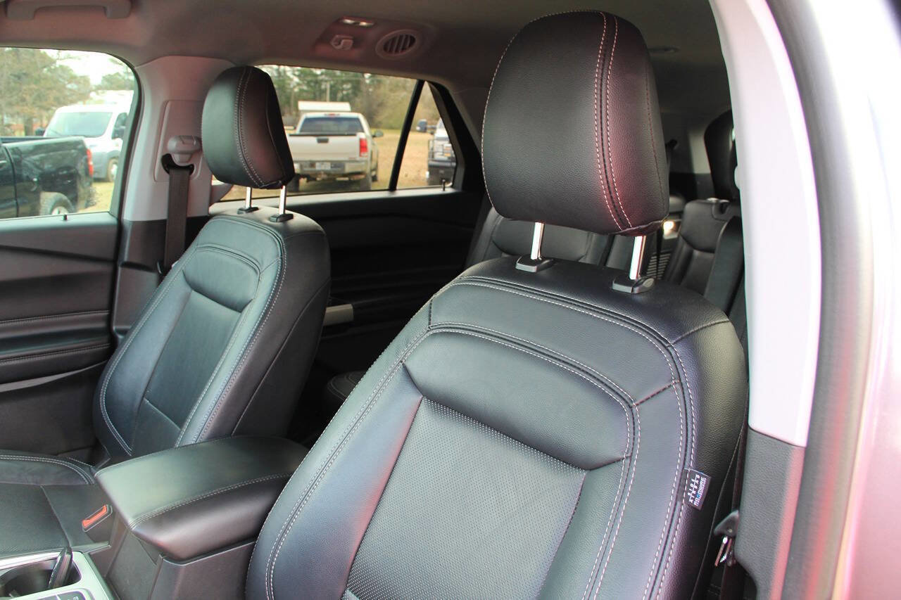 Used 2022 Ford Explorer XLT w/ Class IV Trailer Tow Package image 24