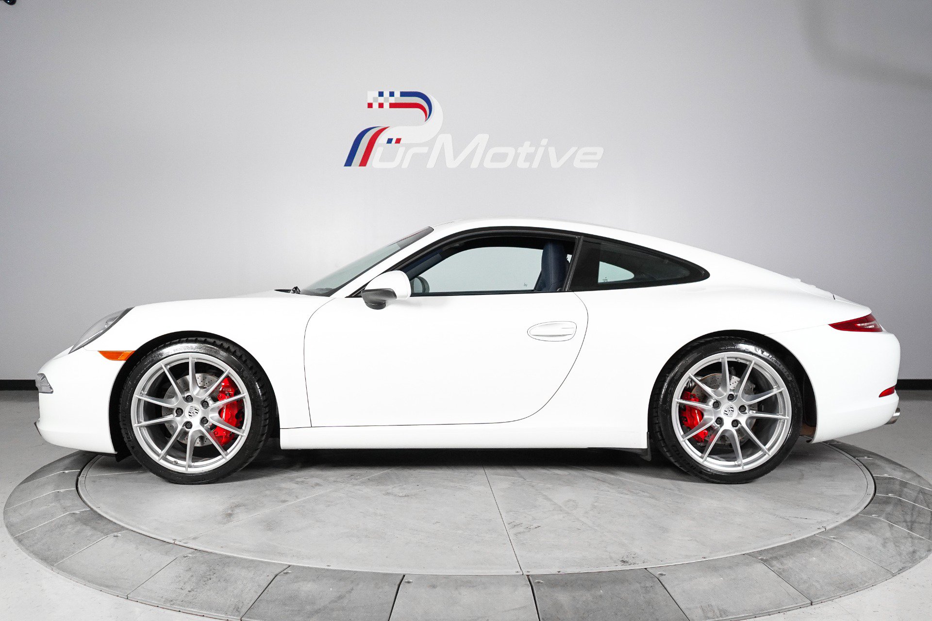 Used 2015 Porsche 911 Carrera S RWD image 4