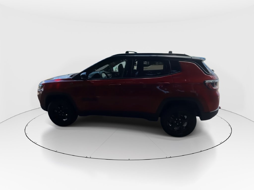 Used 2023 Jeep Compass Trailhawk w/ Sun and Sound Group AWD/4WD image 6